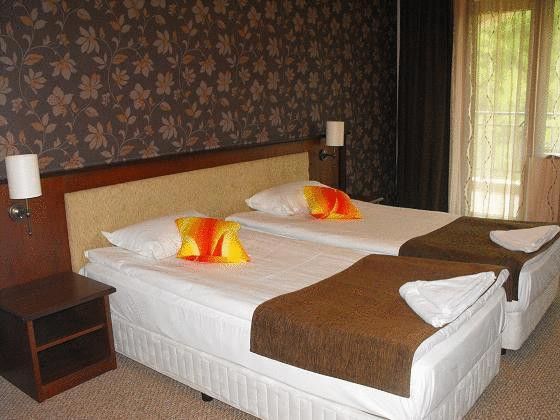 Hotel Park كارنوبات المظهر الخارجي الصورة